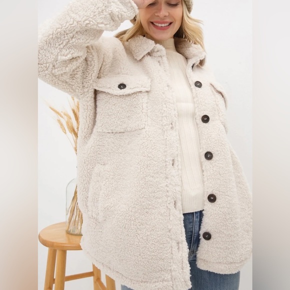 Thread and Supply Sherpa jacket, Size Medium - Picture 1 of 5